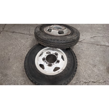 NEUMATICOS NUEVOS 6.50 R16 CON LLANTAS EBRO USADAS